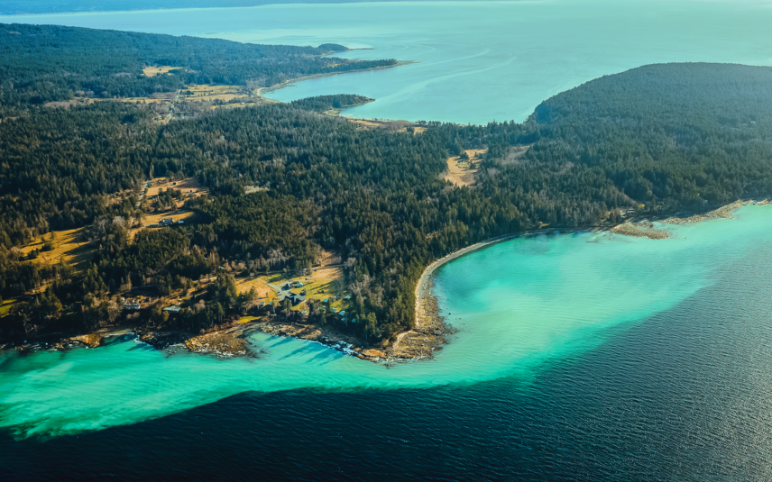 Sea Breeze Lodge | Your Hornby Island Getaway